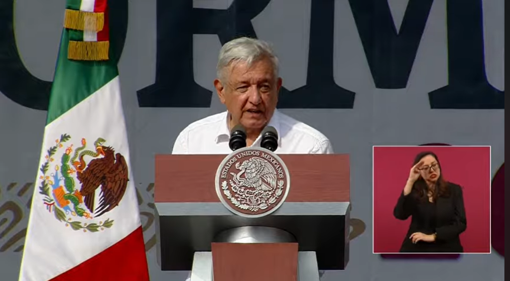 Ni socialista, ni social demócrata; humanista mexicano sin reelección