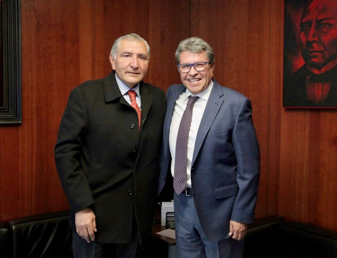 Revisan agenda legislativa Ricardo Monreal y Adán Augusto López en el Senado