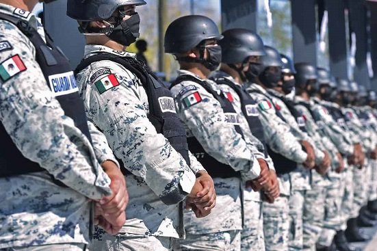 Ordenan a Guardia Nacional asistir a marcha de AMLO vestidos de civiles