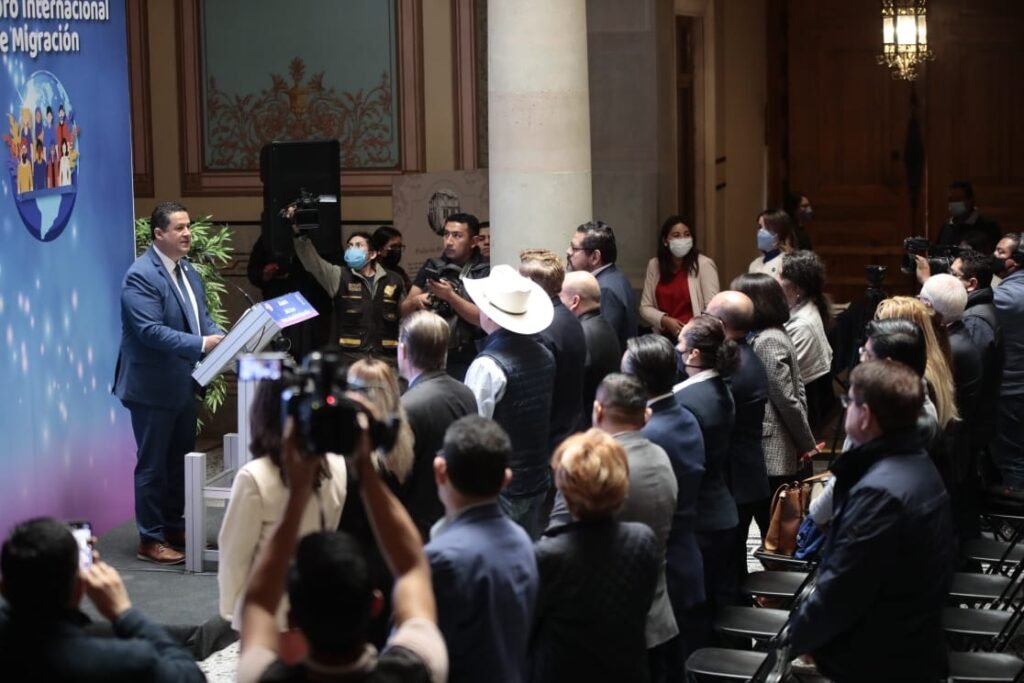 Inaugura Gobernador 2° Foro Internacional de Migración