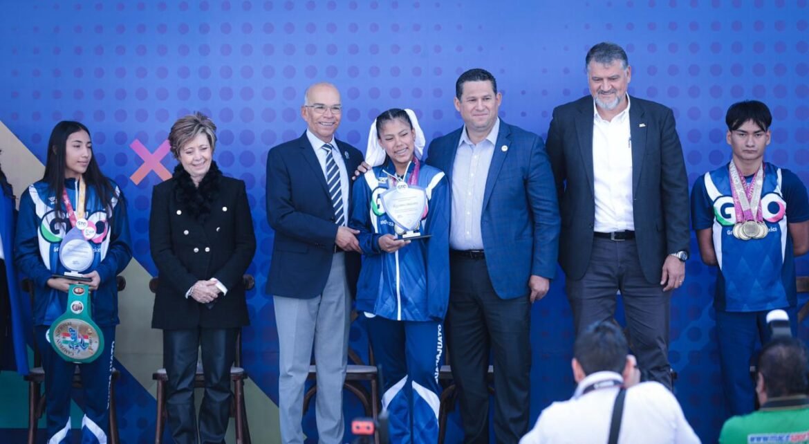 Entrega Gobernador el Premio Estatal del Deporte 2022