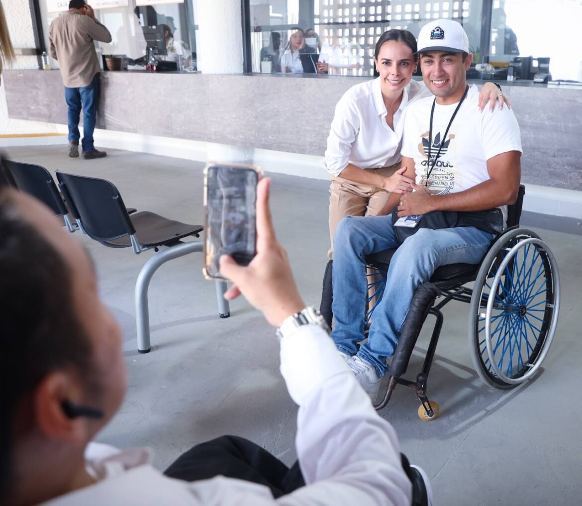 Con apoyos funcionales ayudamos a quienes más lo necesitan: Ana Patricia Peralta