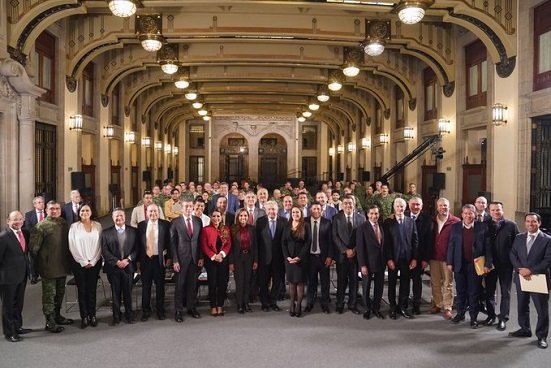 AMLO y 20 gobernadores revisan cobertura de Bancos del Bienestar