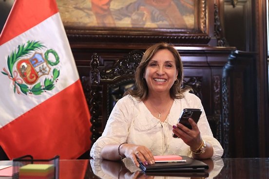 Rechaza Perú "injerencia" de AMLO y Ebrard en asuntos internos