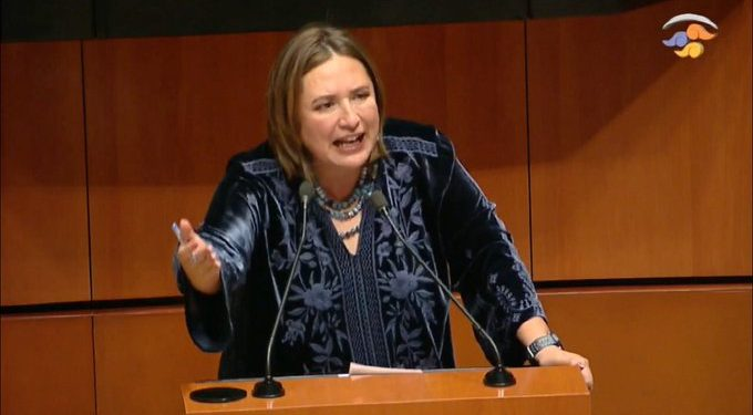 Xóchitl Gálvez puede ir a la "mañanera" y Martínez Cázares va contra Esquivel Mossa