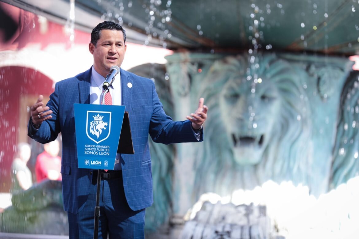 Conmemoran el 447 Aniversario de la Fundación de la ciudad de León