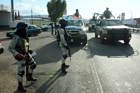Las Fuerzas Armadas sí pueden hacer detenciones, resuelve la SCJN