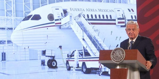 Nadie lo quiere; ahora pide AMLO ayuda a BIden para vender avión presidencial