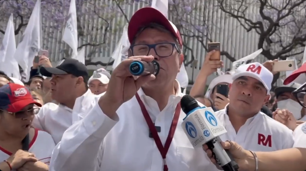 Asiste Ricardo Monreal a evento por la soberanía energética