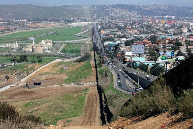 Urge Monreal acuerdo de colaboración México EU para desmantelar cárteles en ambos lados de la frontera