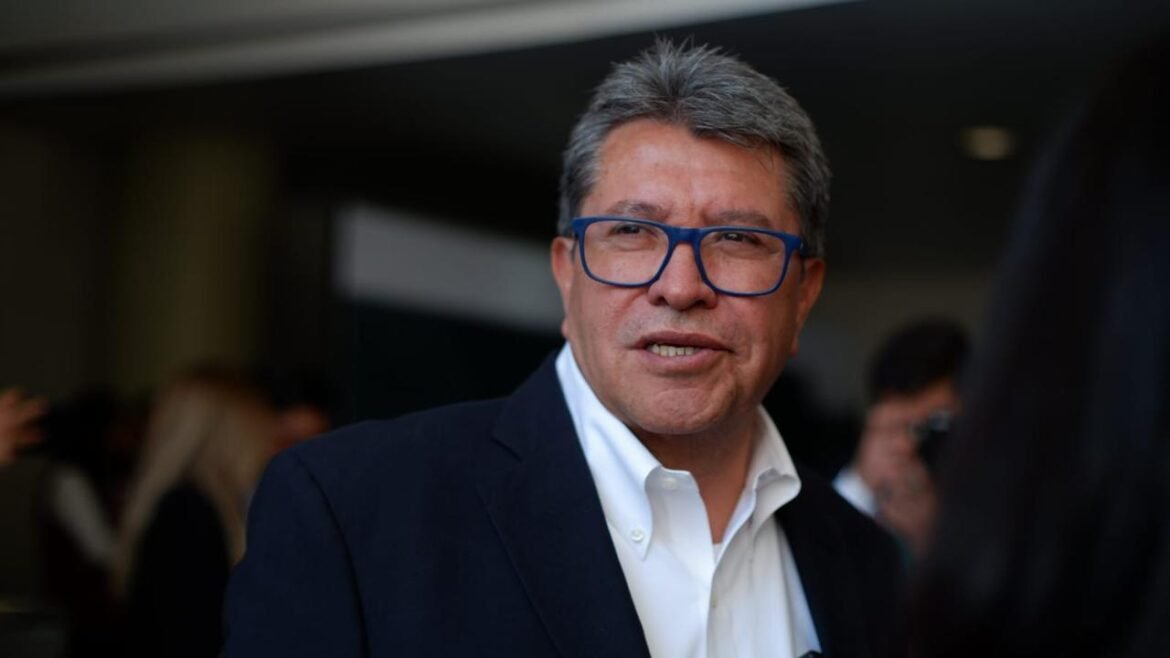 Aprobación de reformas en materia de pensiones alimenticias es un hecho inédito: Monreal