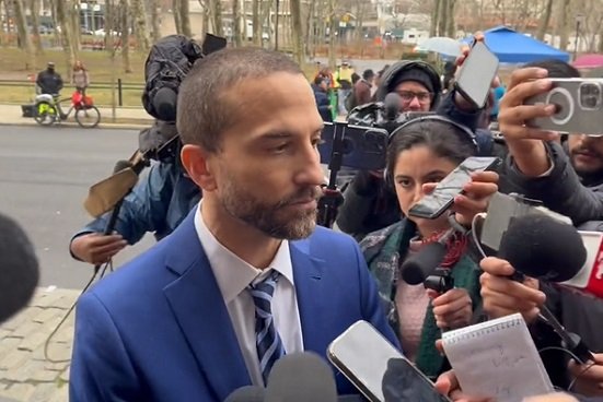 García Luna no quiere colaborar como testigo: abogado