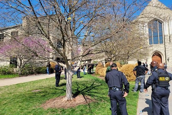Tiroteo en escuela cristiana de Nashville, EU, deja al menos 6 muertos