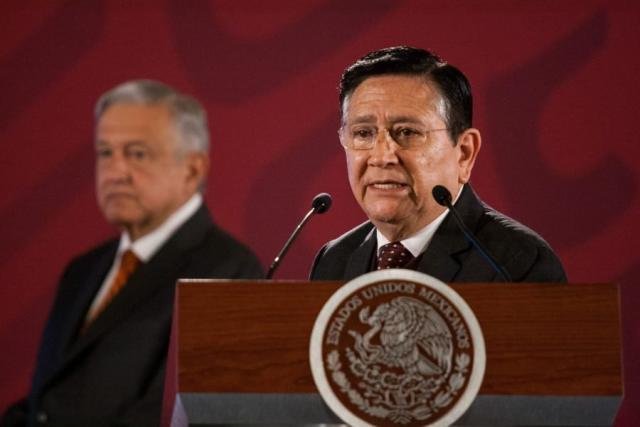 Lo amenaza, pero lo protege: Ignacio Ovalle no tiene la culpa