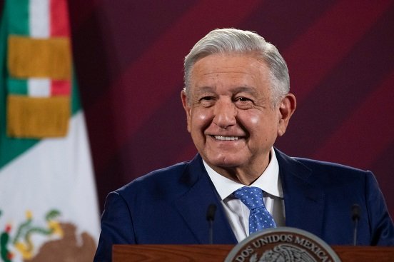 AMLO agradece respaldo popular; reaparece en la mañanera