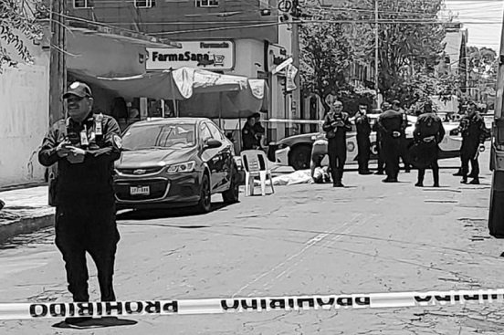 Matan a hombre a machetazos durante riña en CDMX; el agresor fue detenido
