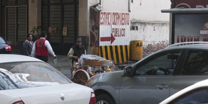 Estacionamientos serán responsables de daños y robos