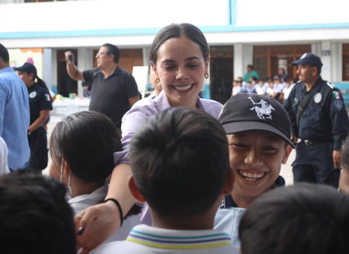 Promueve Ana Patricia Peralta infancias sin violencia en Cancún