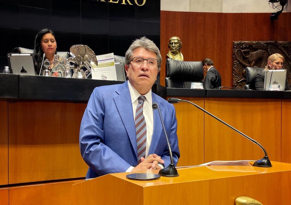 Cuestionar políticas migratorias de México enturbia la relación con EU: Monreal