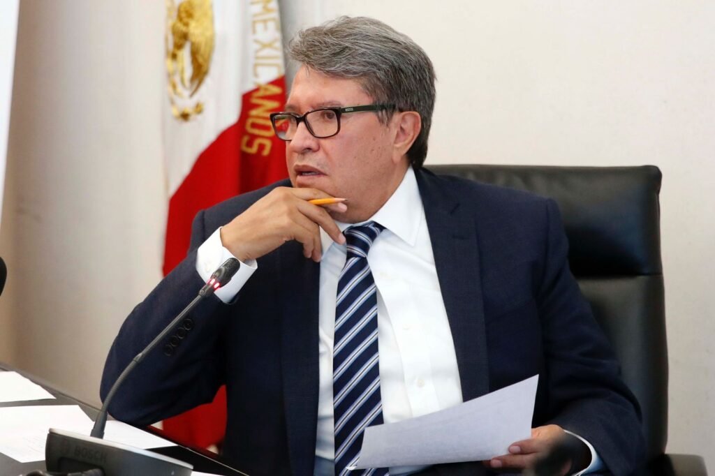 Monreal destaca innovaciones en tesis sobre violencia obstétrica