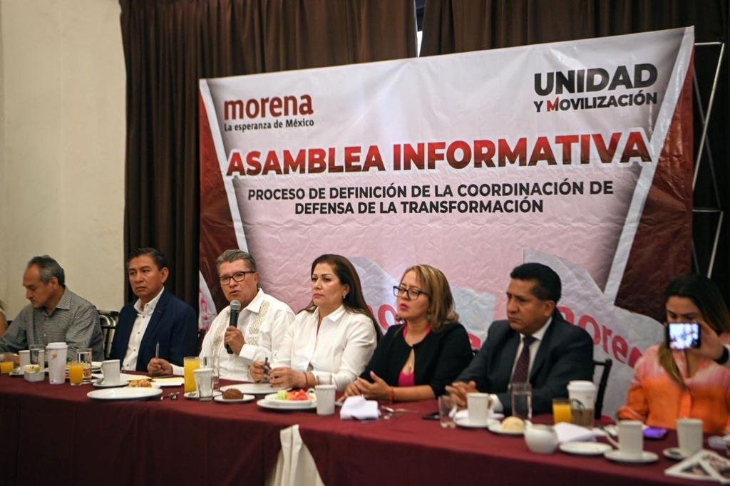 Monreal se compromete a respetar reglas del INE; y a no alejarse de la sociedad