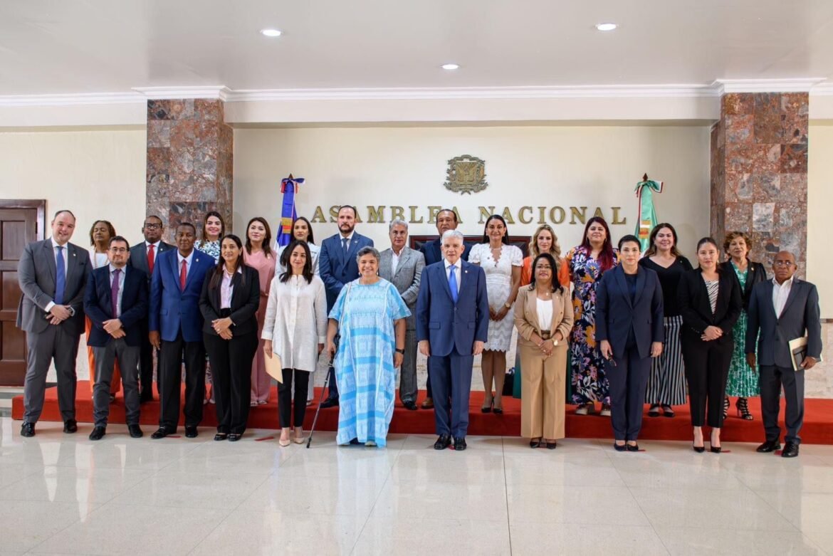 México y Dominicana realizan su primera reunión interparlamentaria y acuerdan cooperación en medio ambiente, migración y derechos humanos