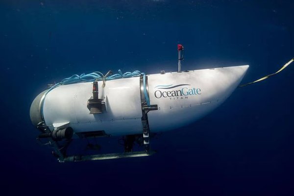 James Cameron niega trabajar en una serie sobre el sumergible "Titan"