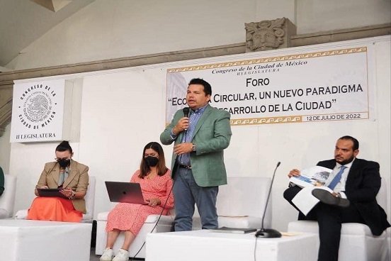No se deben escatimar créditos a micro, pequeñas y medianas empresas