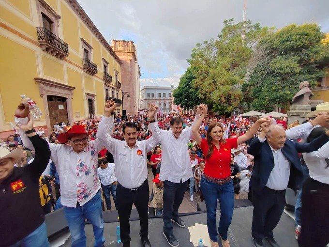 Inicia consulta interna en Morena con riesgo de ruptura