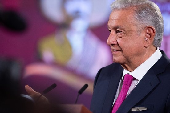 AMLO lamenta asesinato de candidato presidencial en Ecuador