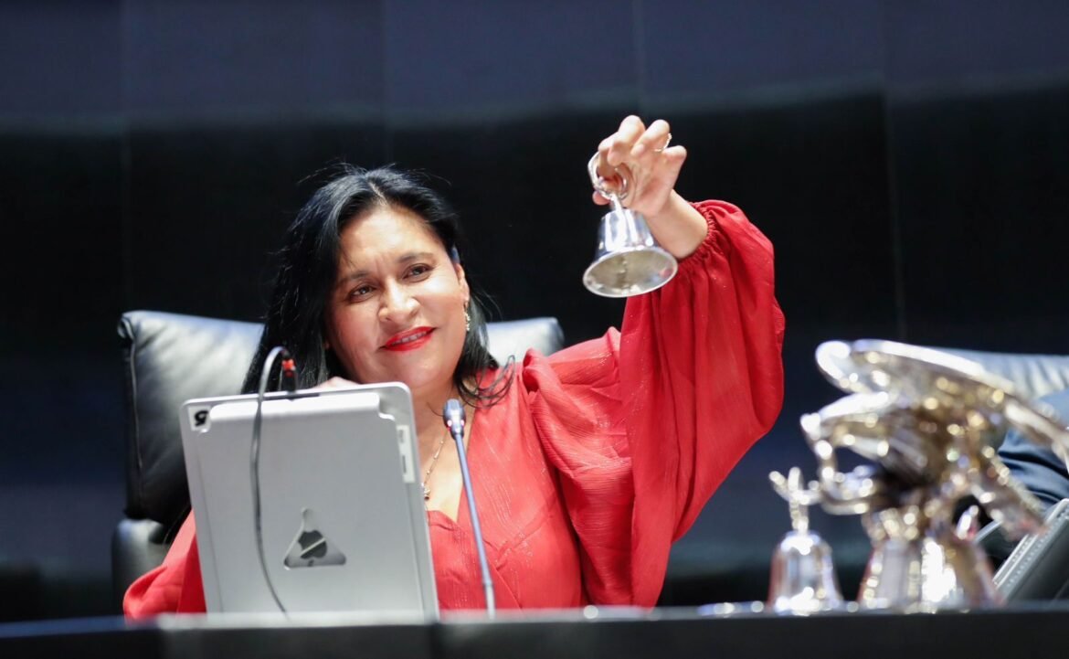 Listo el Senado en actualizar marco legal para desarrollar inteligencia artificial: Ana Lilia Rivera