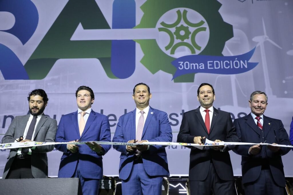 Es Guanajuato el epicentro de la innovación y capital industrial de México: Diego Sinhue