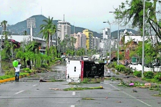 Telmex restablece servicio de fibra óptica en Acapulco