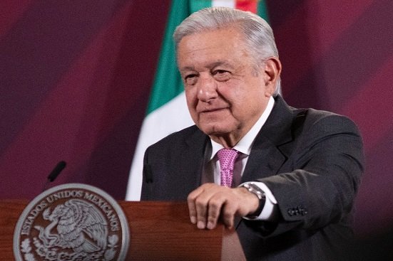 Alerta AMLO maniobras para impedir cancelación de fideicomisos del Poder Judicial