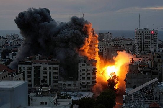 México condena ataque a Israel, pide evitar una escalada