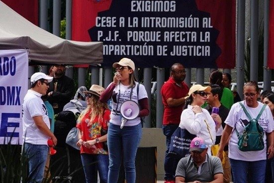 Presentan primer amparo colectivo contra desaparición de fideicomisos del PJF
