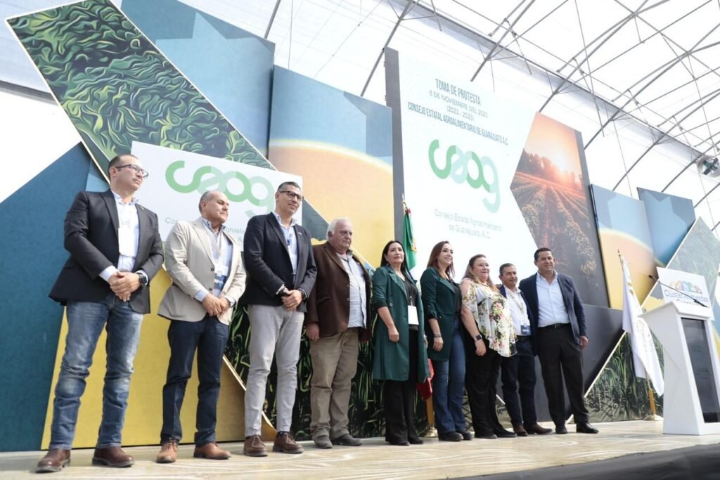 Inaugura Diego Sinhue Expo Agroalimentaria en Irapuato