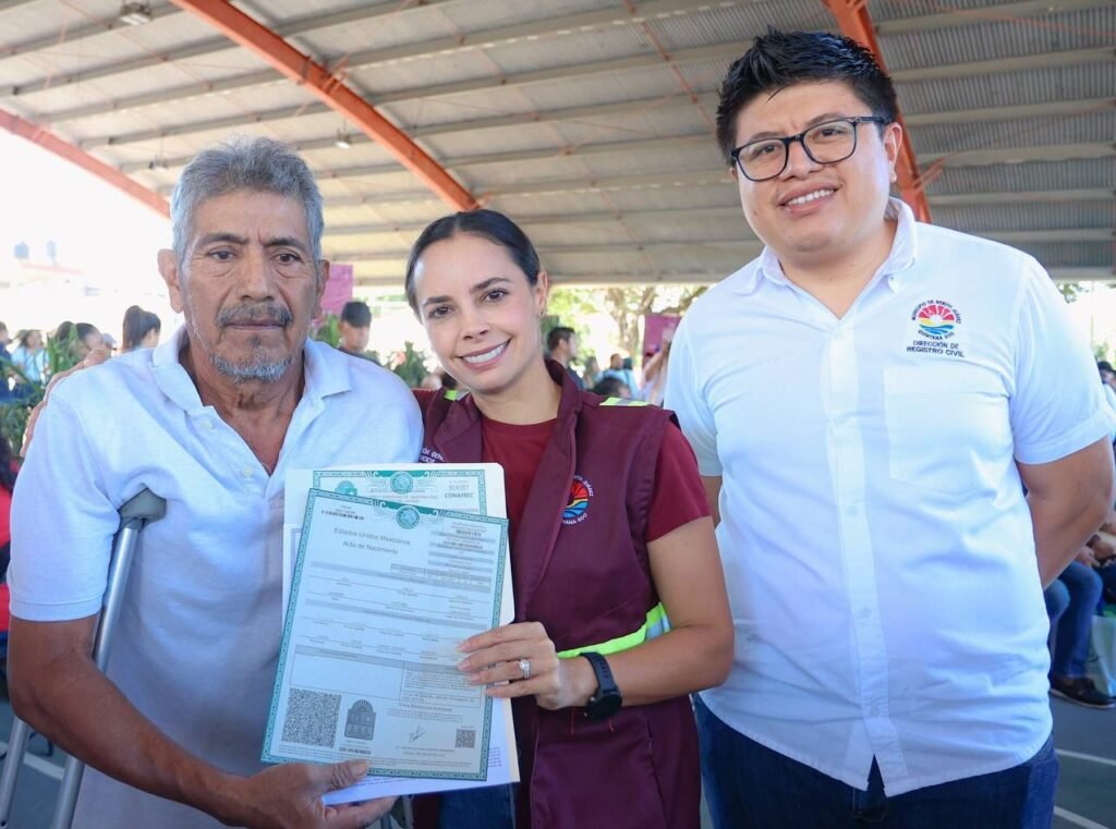 Facilita Ana Patricia Peralta regularización de documentos en jornadas de atención ciudadana