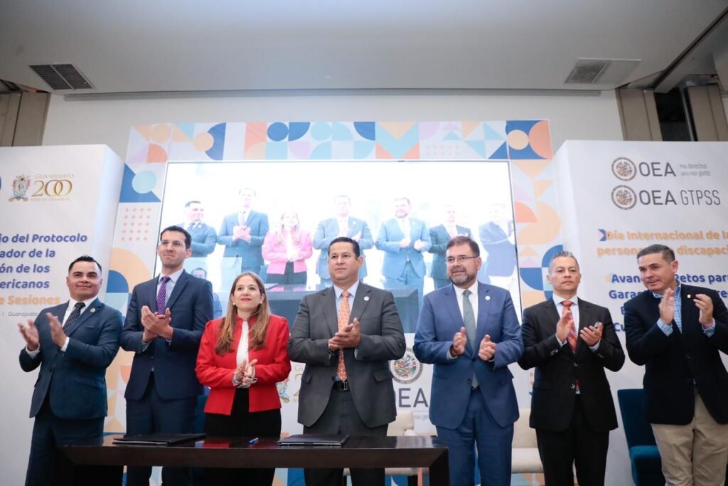 En Guanajuato trabajamos para tener una sociedad más incluyente: Diego Sinhue