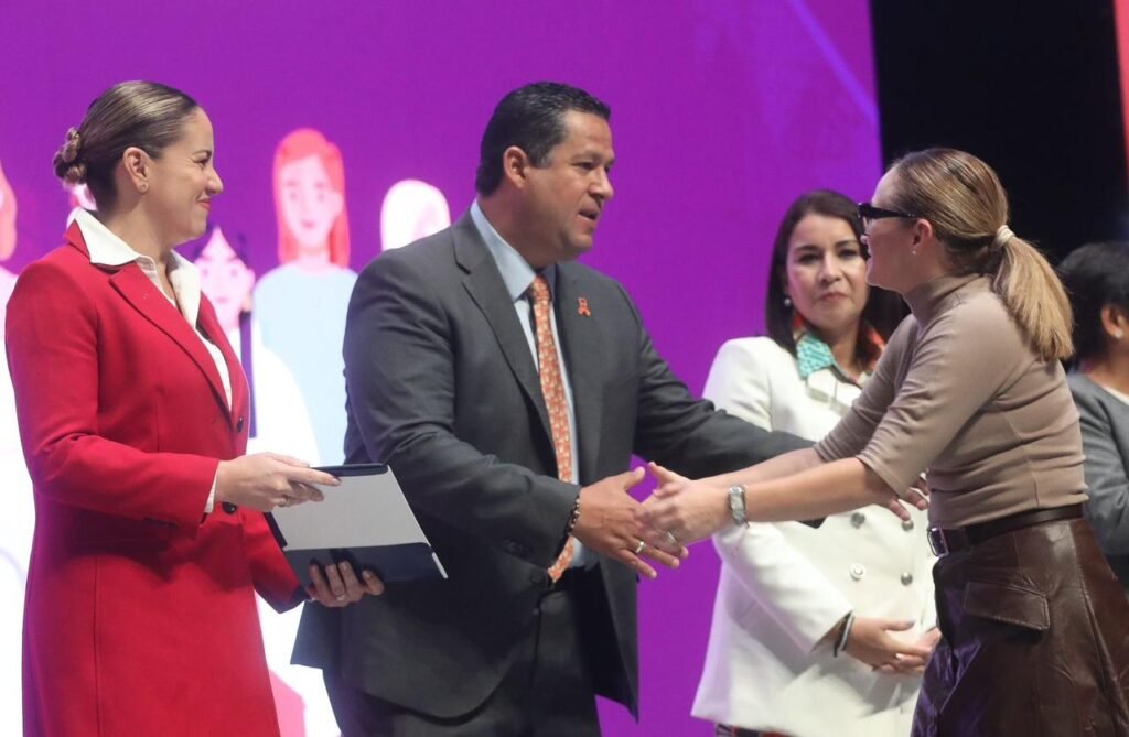 Ratifica Gobernador compromiso por los Derechos  de las Mujeres a una Vida Libre de Violencia