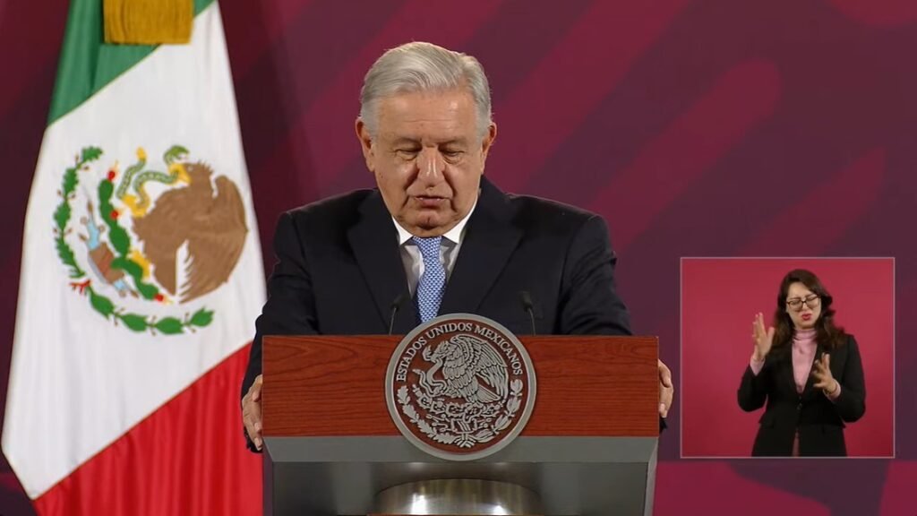 AMLO propone ampliar la discusión sobre la jornada laboral de 40 horas
