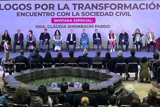 Sheinbaum presenta a los integrantes civiles para su Proyecto de Nación 2024-2030