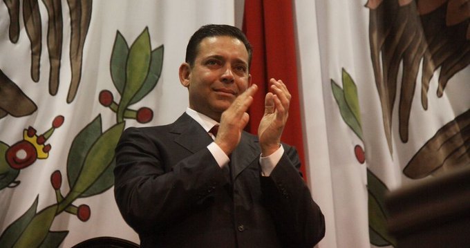 PVEM invita a Eugenio Hernández a ir por escaño en Senado