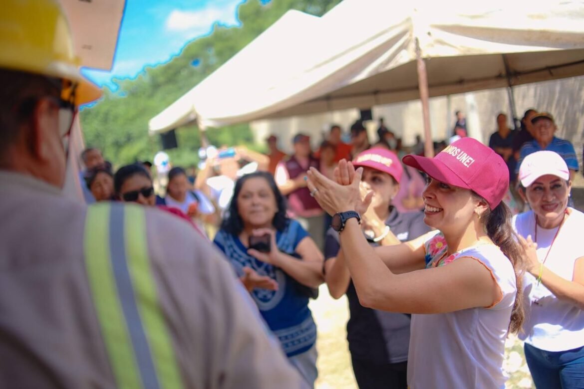 Gestiona Ana Patricia Peralta electrificación para las familias en BJ
