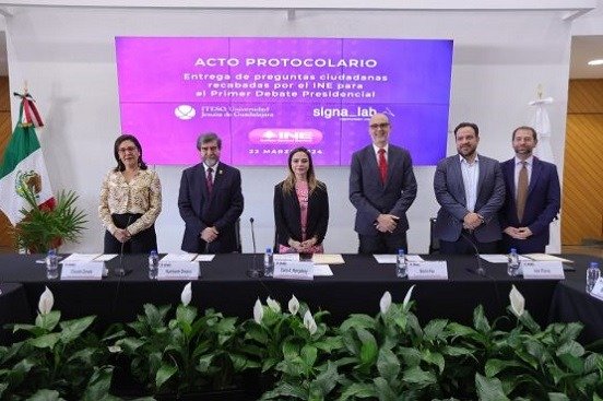 Entrega INE preguntas ciudadanas recabadas para el Primer Debate Presidencial