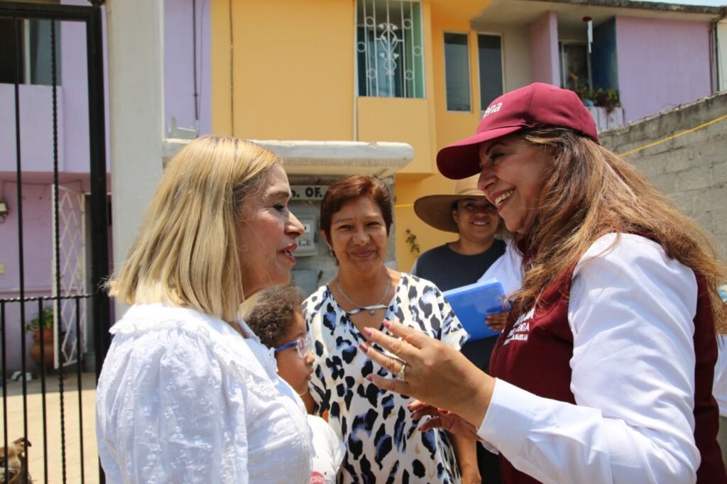 Es momento de las mujeress para vivir con dignidad: Juanita Carrillo