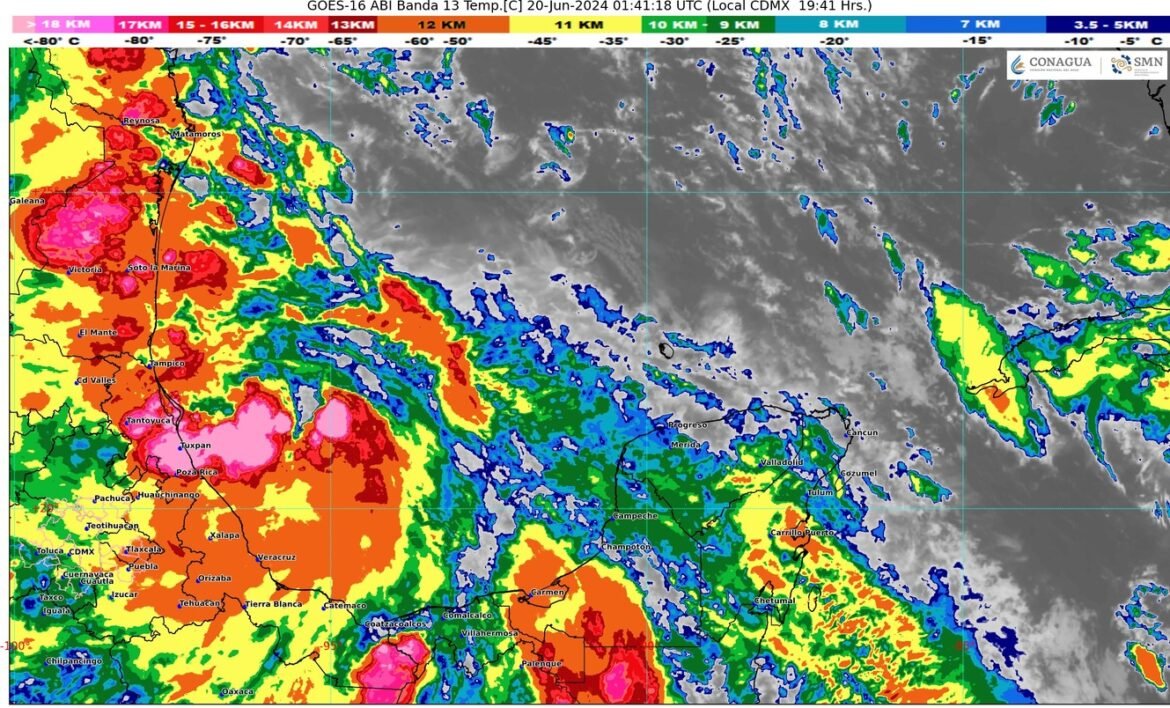 Tormenta Tropical "Alberto" sobre noroeste de México