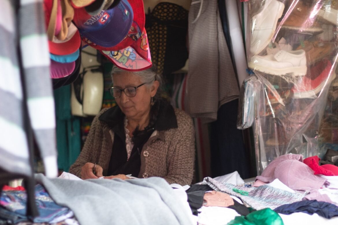 Cobros excesivos a comerciantes y vendedores ambulantes de Chimalhuacán