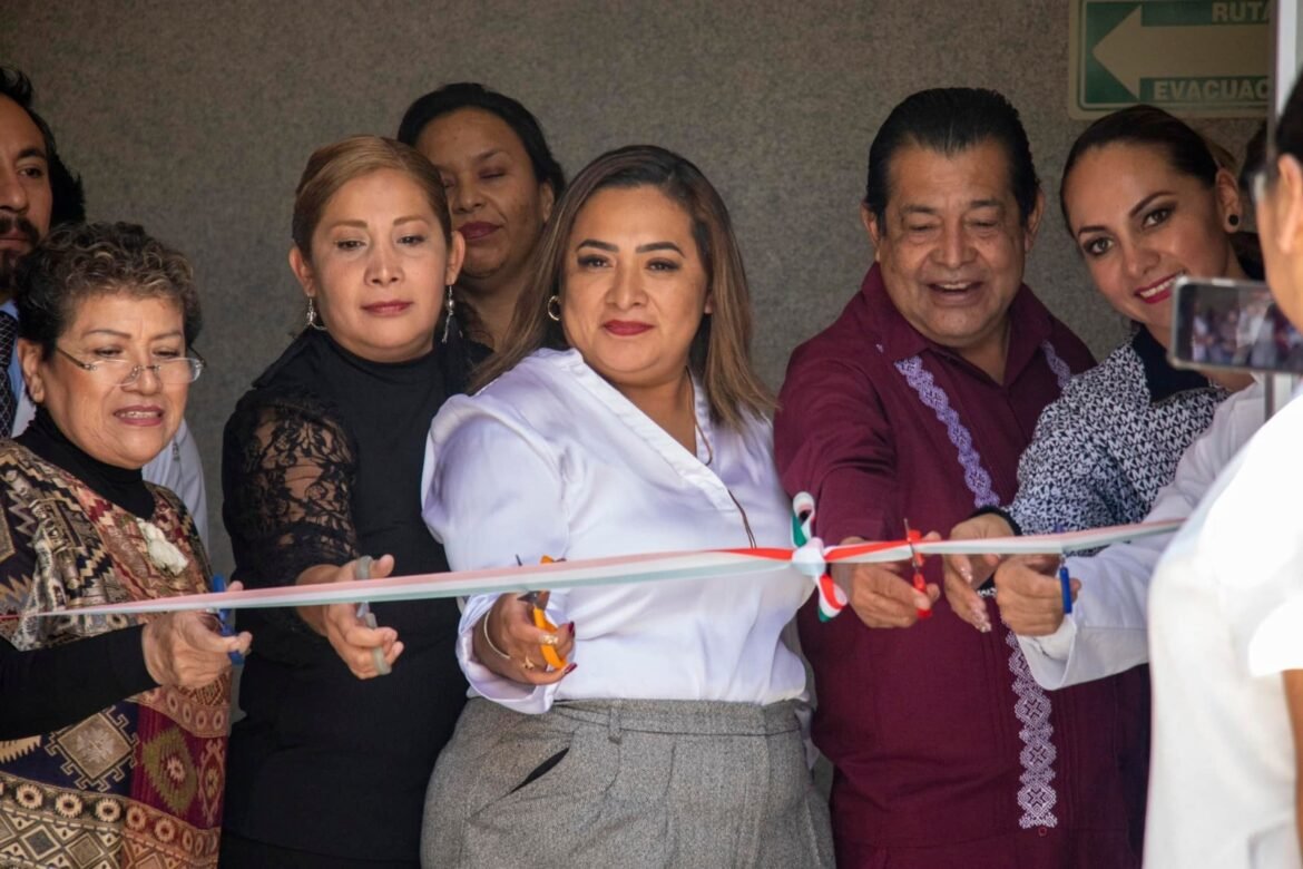 Celebran 18 Aniversario de la Reapertura del Hospital General "La Perla" con inauguración de comedor