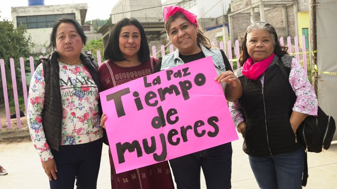"Por un municipio inclusivo": Mujeres y autoridades debaten estrategias para derribar las brechas de Género en La Paz"